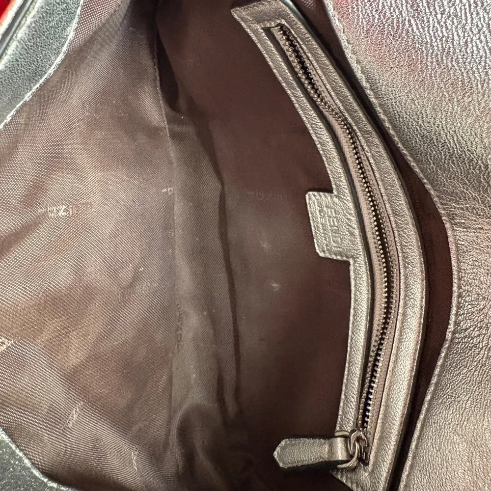 Fendi Silver baguette bag - Picture 3 of 7